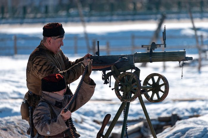 Военно-историческая реконструкция битвы за Сталинград у храма ВС РФ в Кубинке