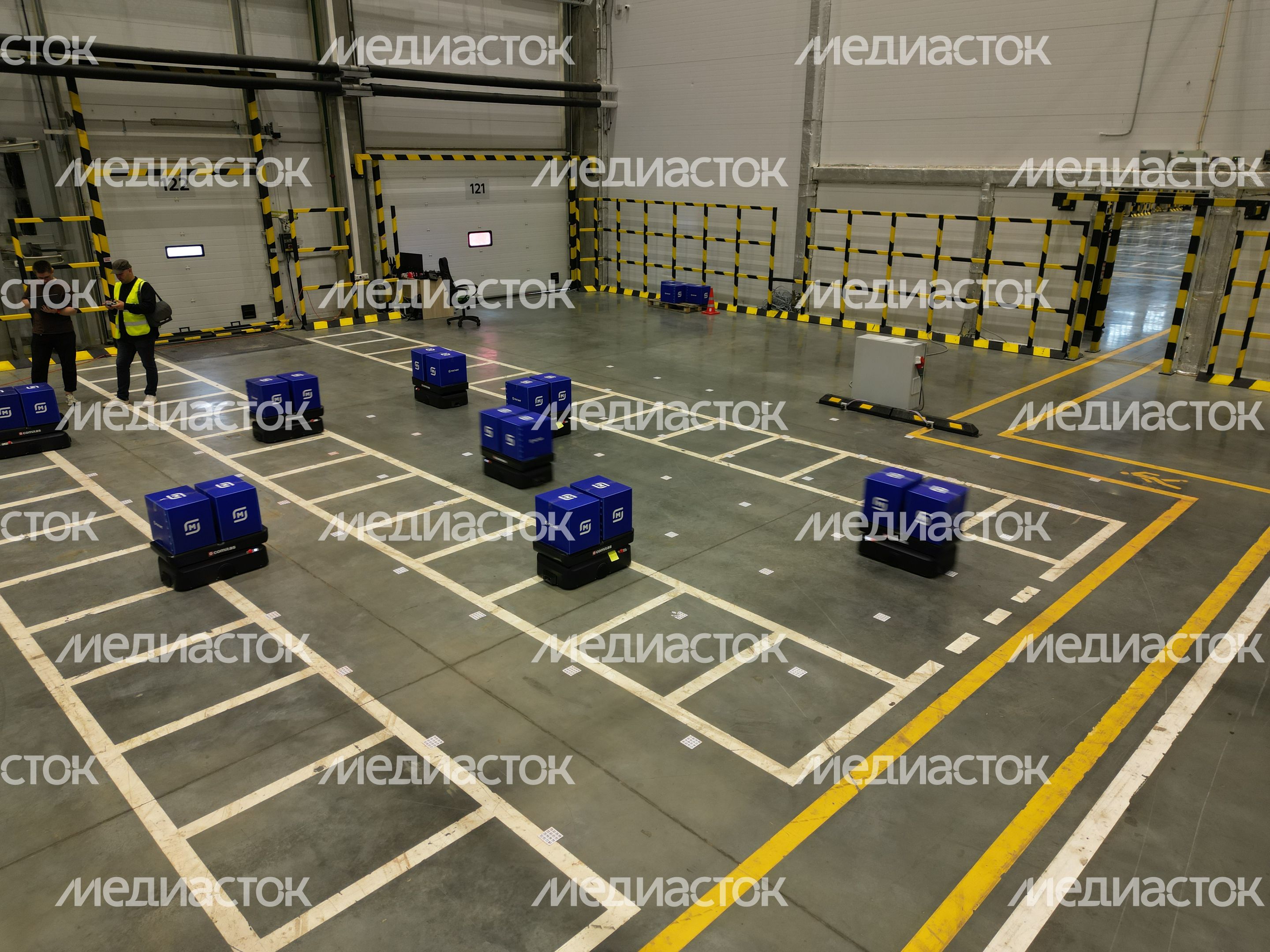 В Подольске открылся первый роботизированный распредцентр "Магнита" В Подольске открылся первый роботизированный распредцентр "Магнита"