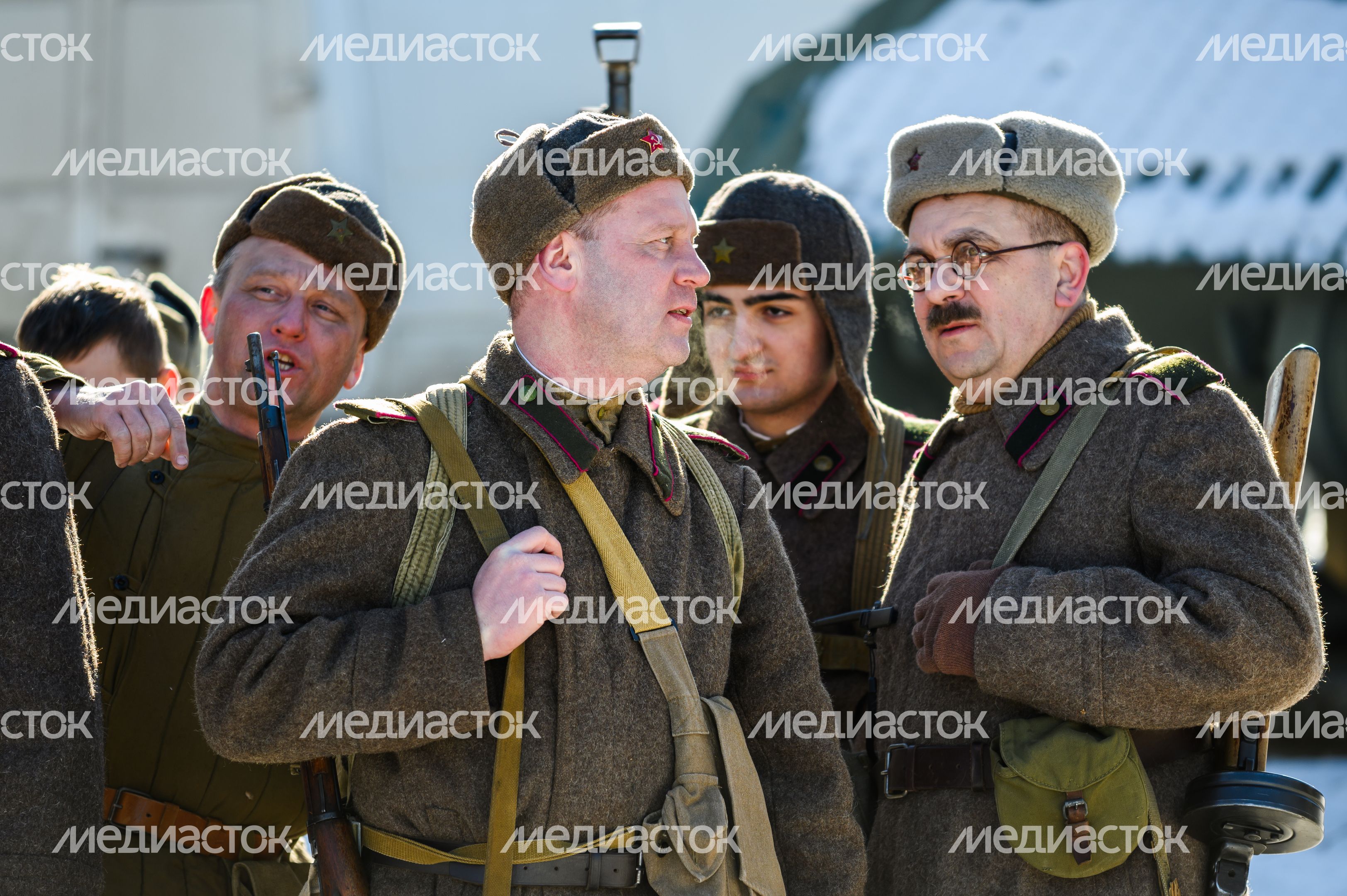 Военно-историческая реконструкция в музее танка Т-34 в Мытищах Военно-историческая реконструкция в музее танка Т-34 в Мытищах