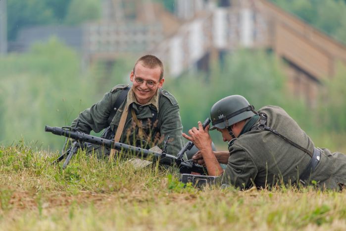 Эпизод Курской битвы под Прохоровкой на военно-исторической реконструкции в Центральном парке «Патриот»