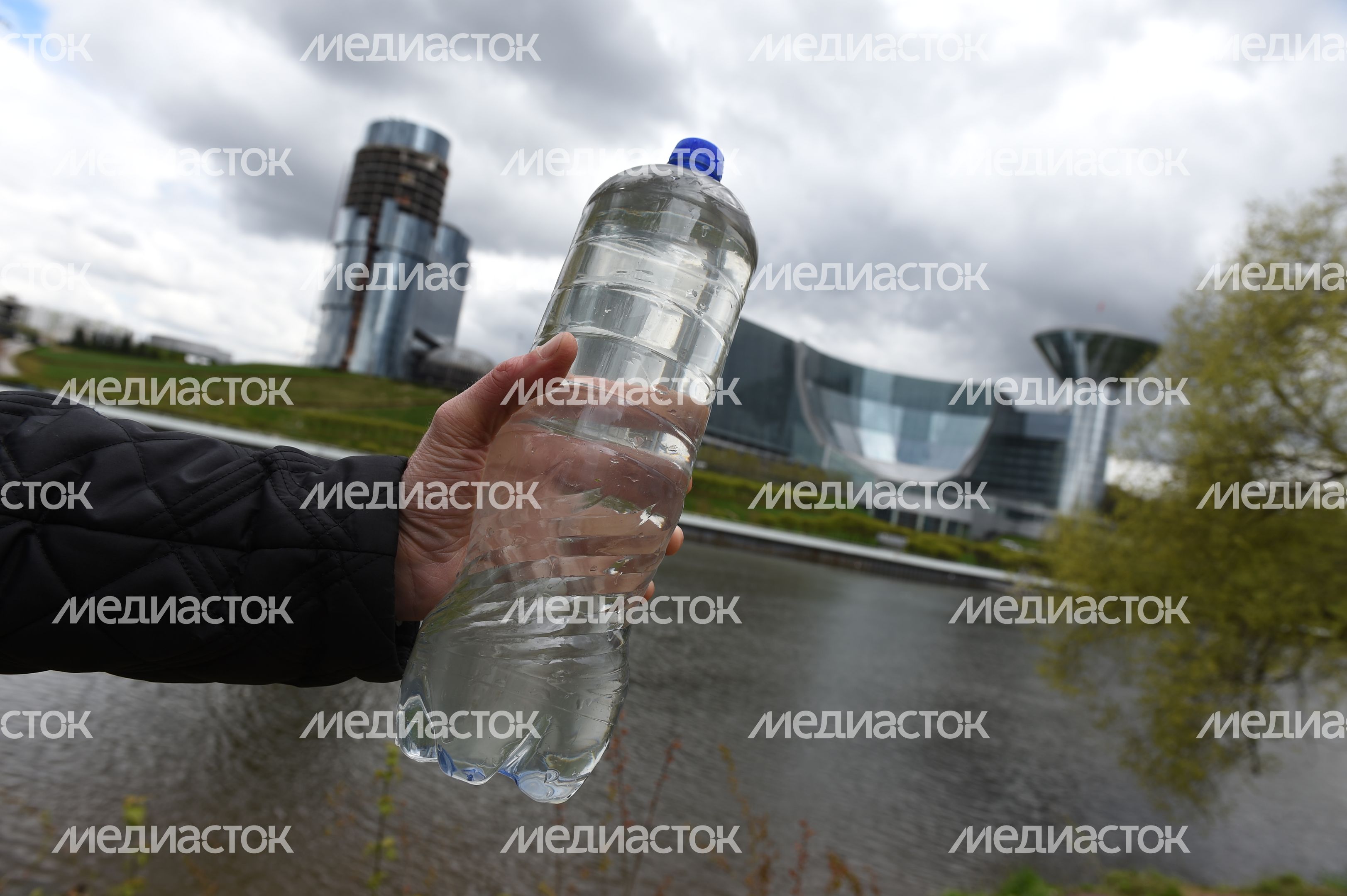 Эксперимент РИАМО: насколько грязная вода в Москве‑реке