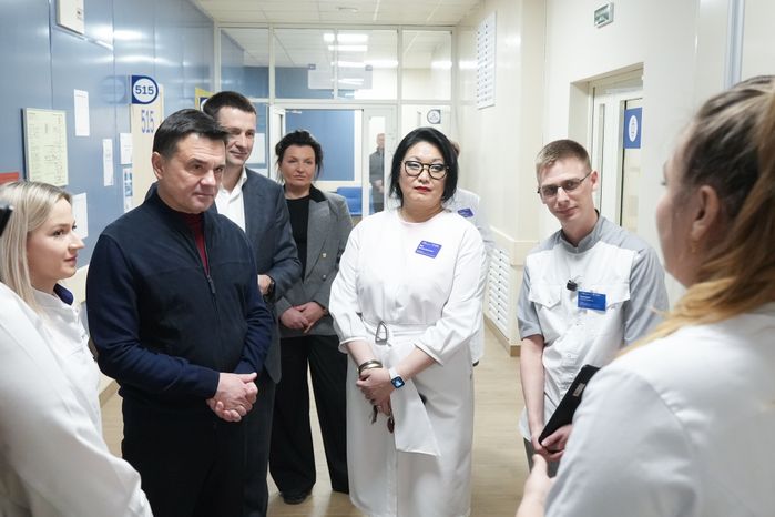 Андрей Воробьев проверил работу Центральной городской поликлиники в Лобне