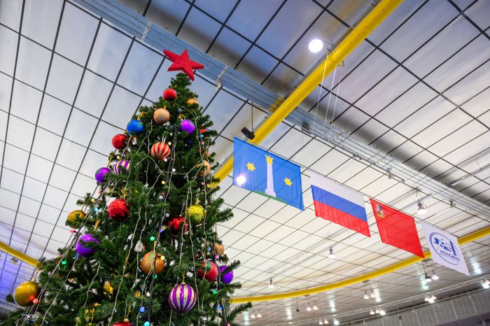 Новогодняя елка в Конькобежном центре «Коломна»