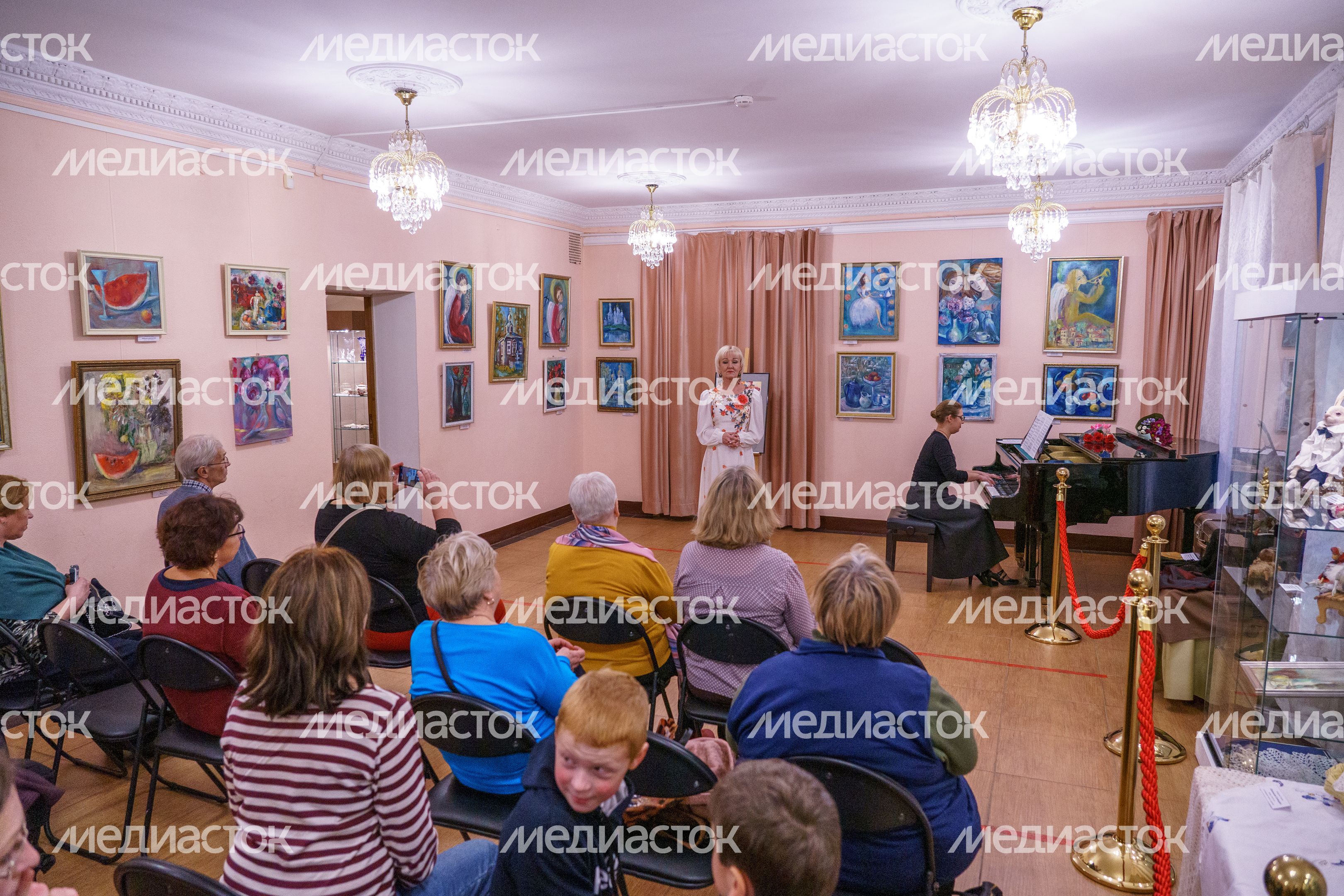 Дзержинский. Концерт в МАУК «Культурно-эстетический центр» Дзержинский. Концерт в МАУК «Культурно-эстетический центр»