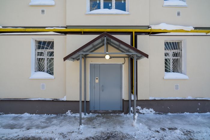 Многоквартирный дом №18 на улице Горького после капитального ремонта в Электростали