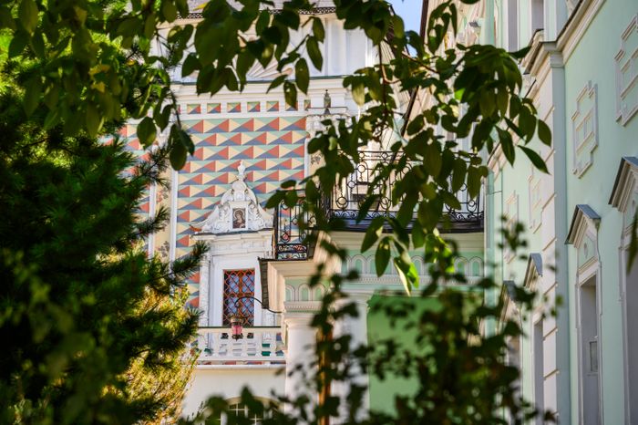Солнечная Свято-Троицкая Сергиева лавра