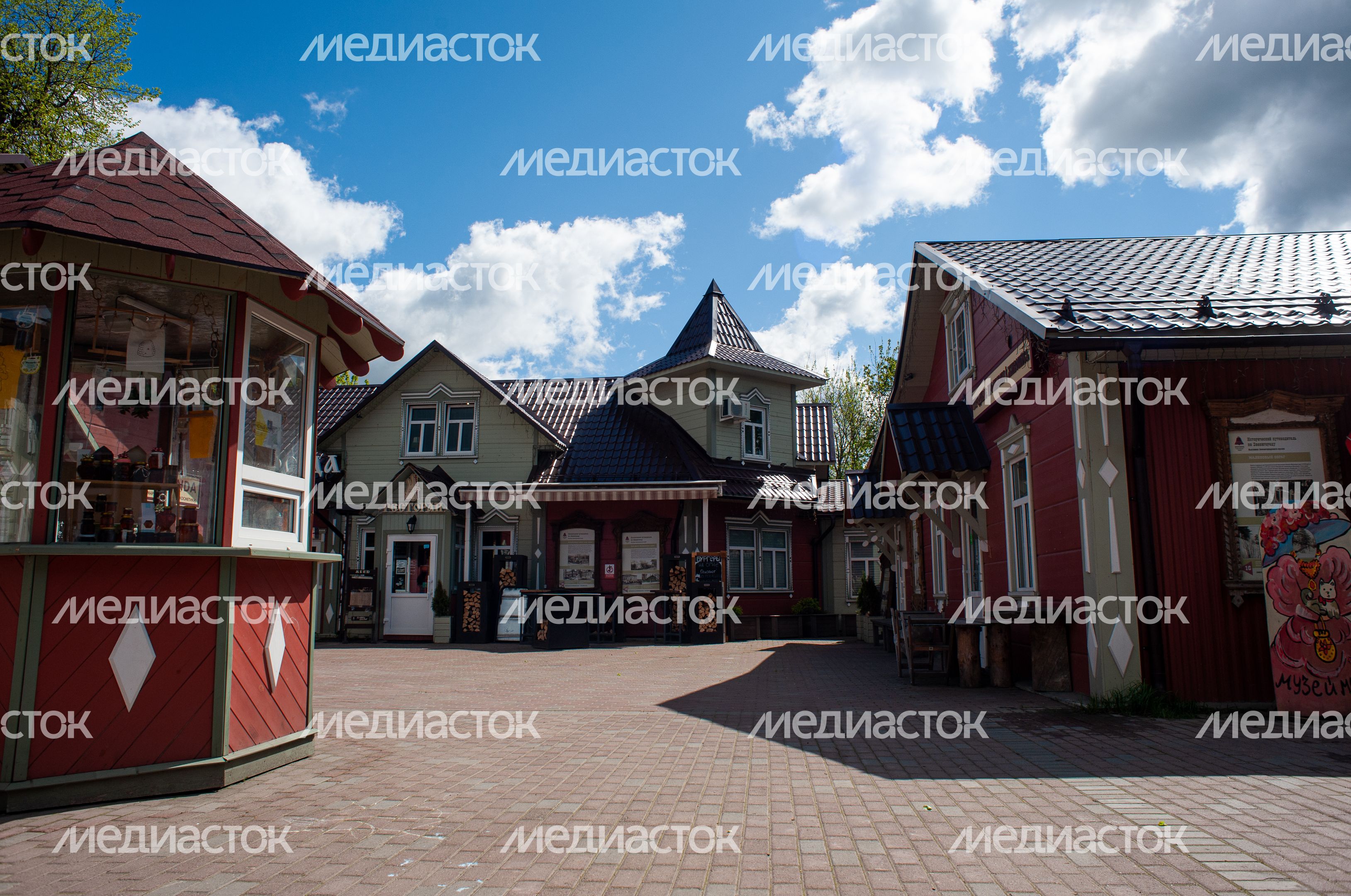 Летние виды города Звенигород