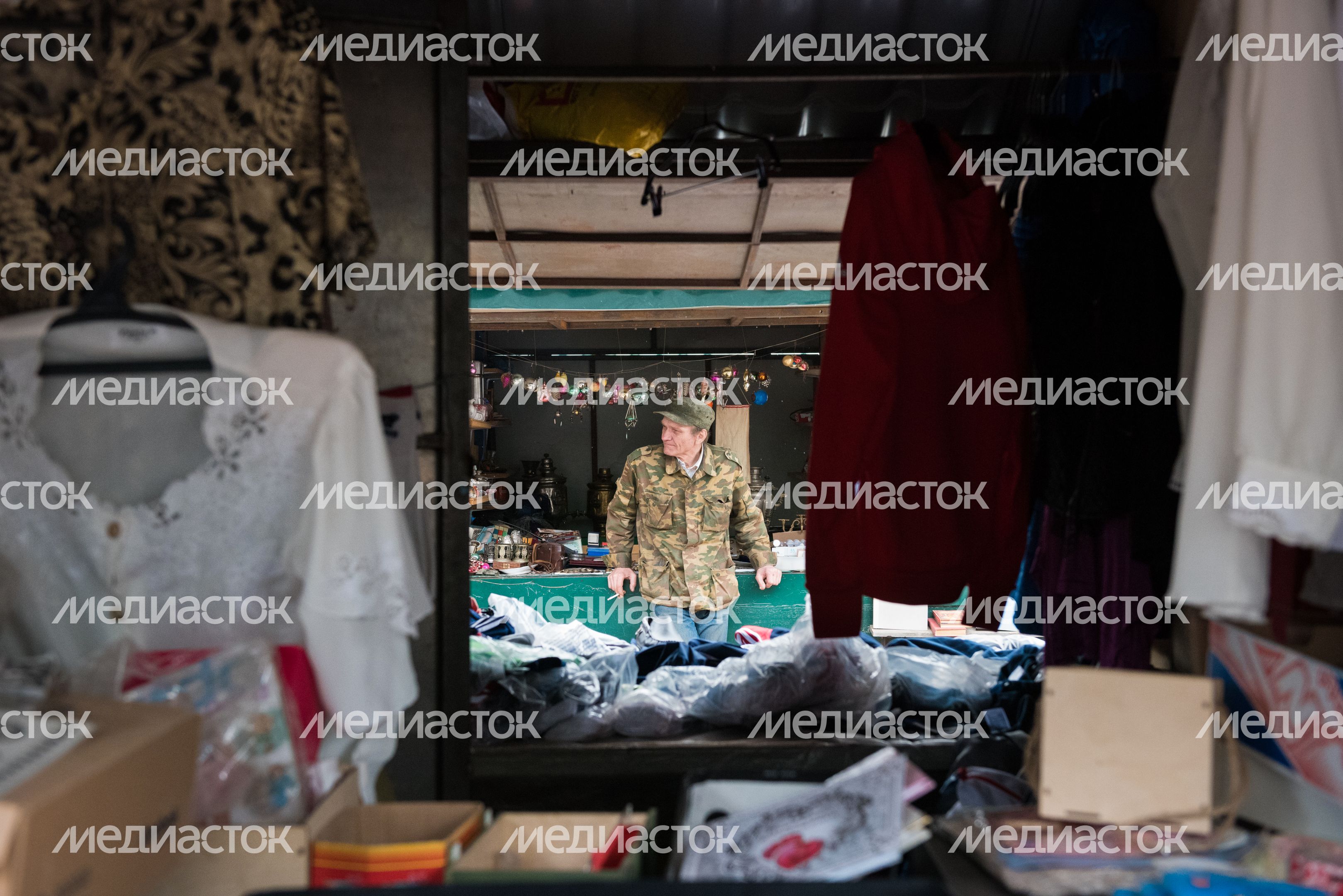 Блошиный рынок «Левша» в Новоподрезково