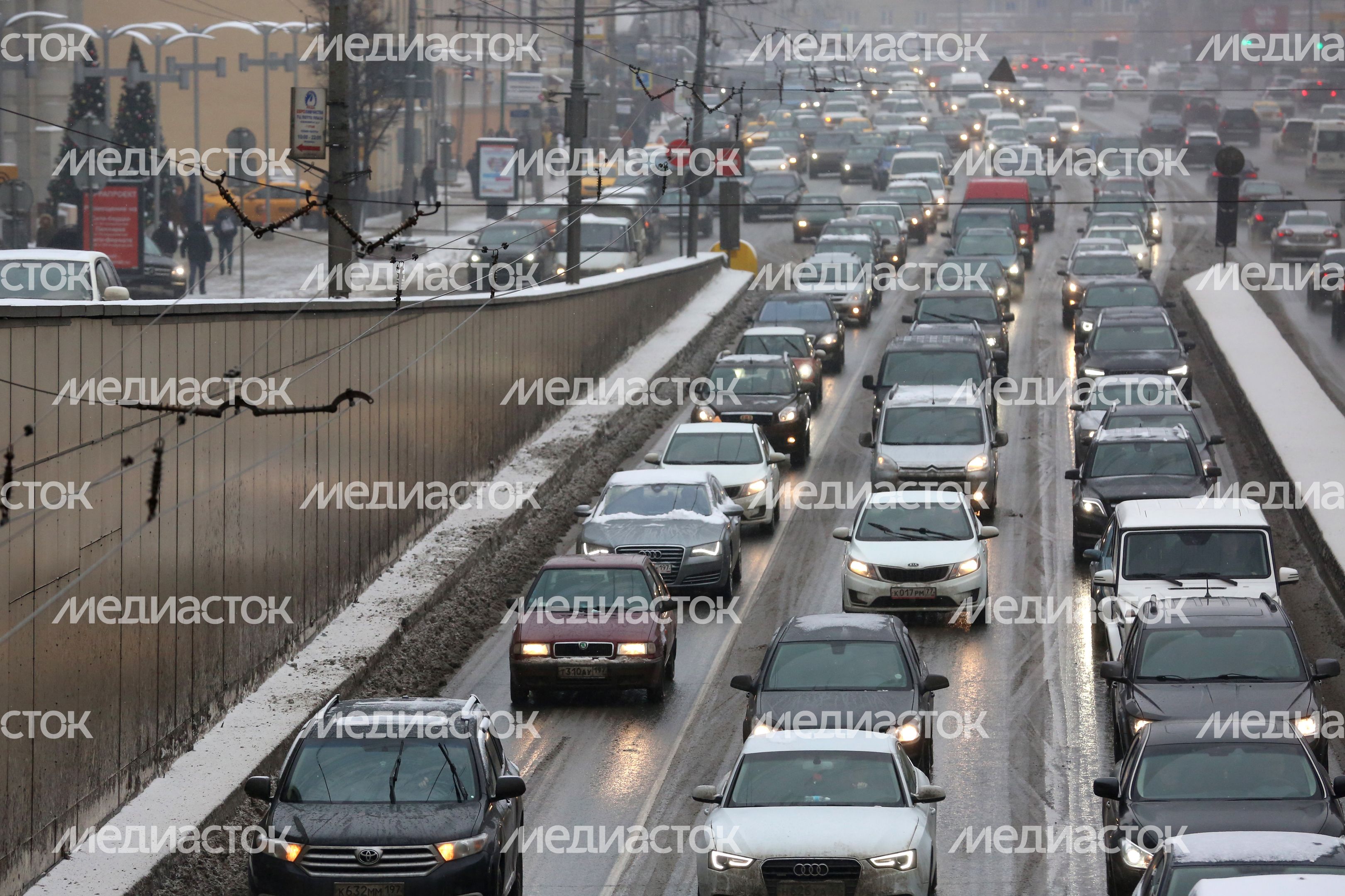 Автомобильное движение в Москве