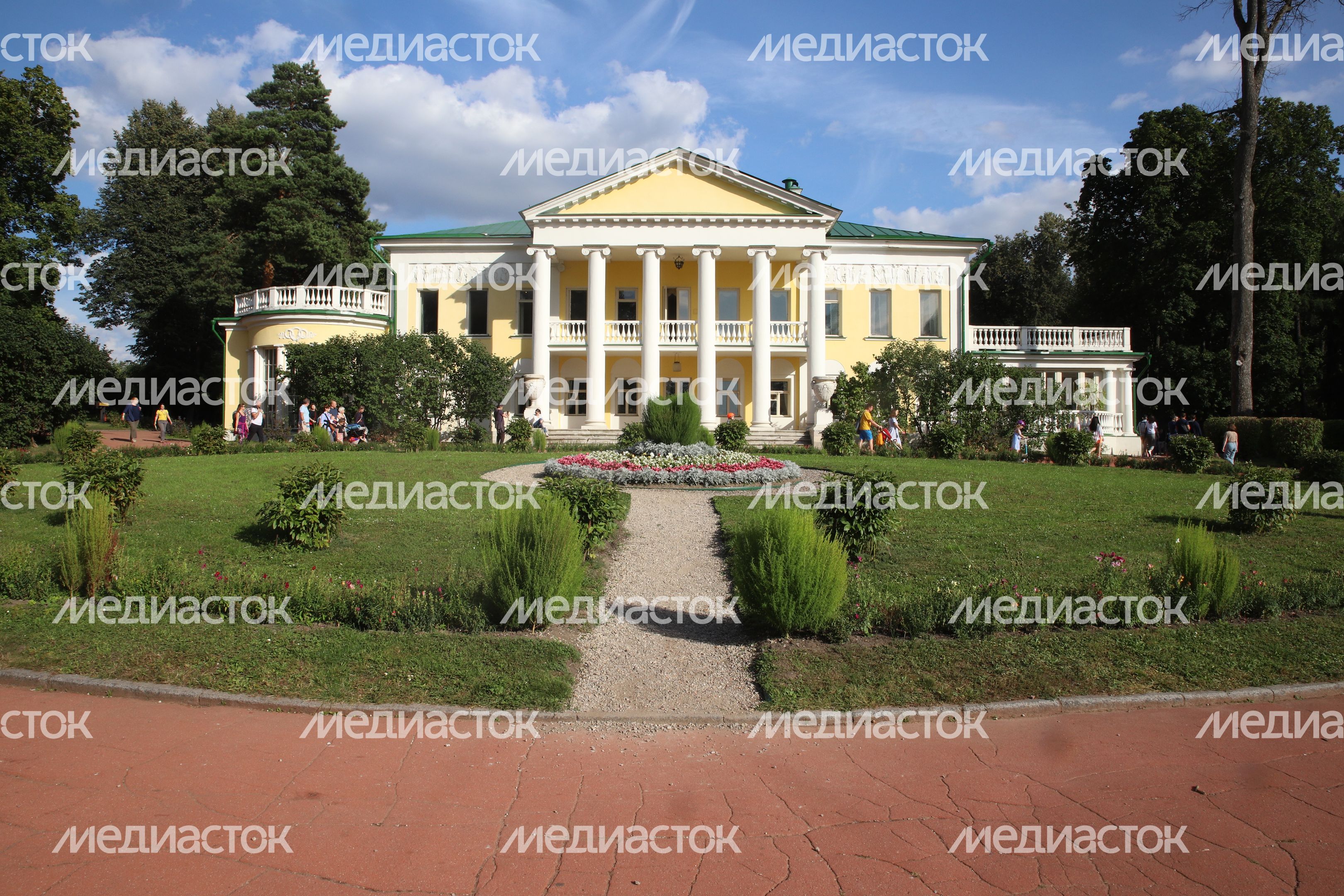 Горки Ленинские Усадьба