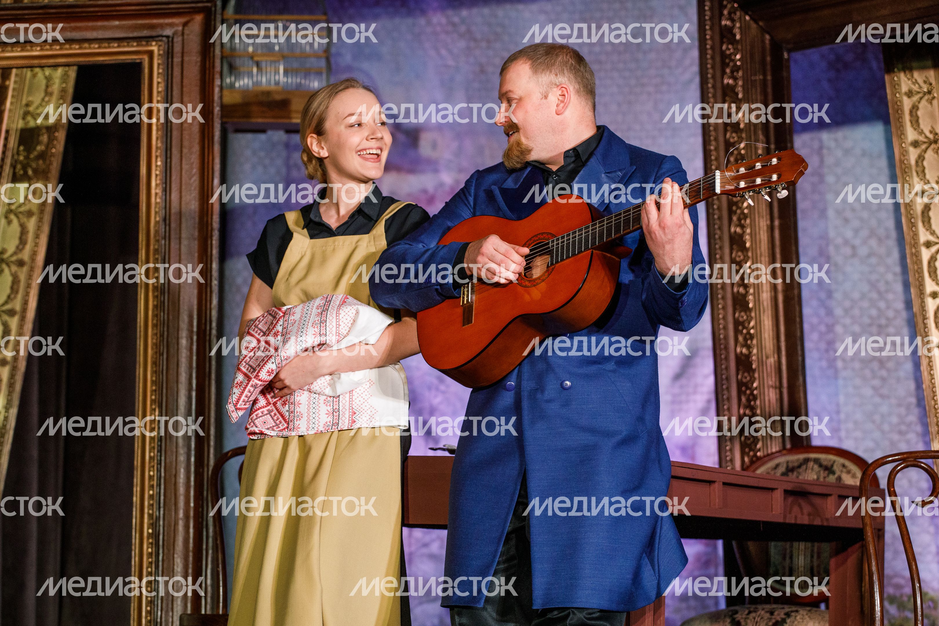 Москва. МГТ «Семейная картина»