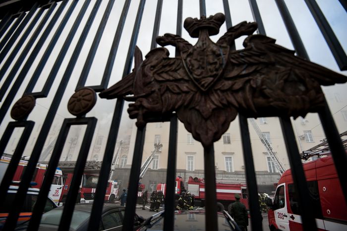 Пожар в здании Минобороны РФ в Москве