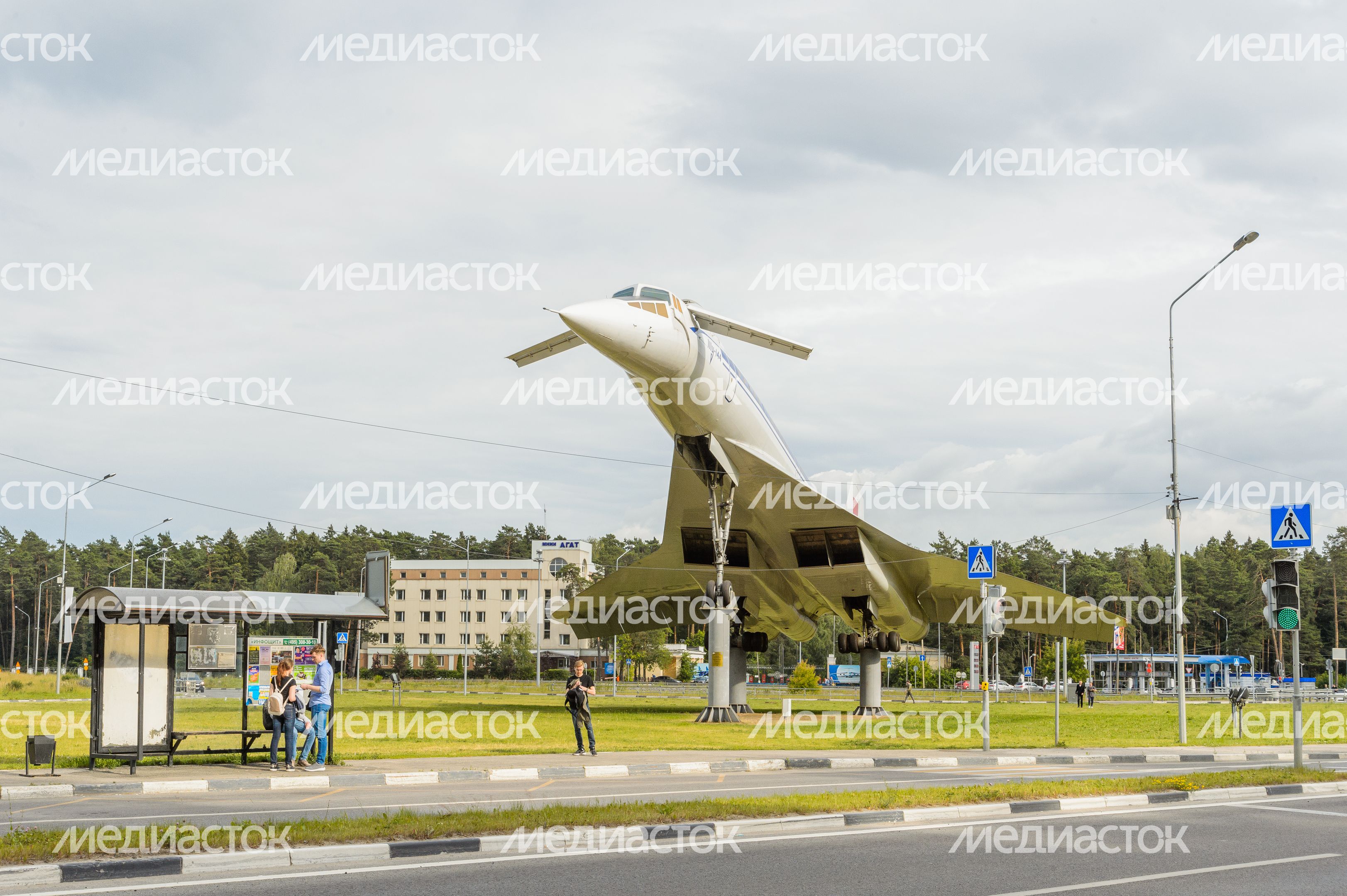 Памятник Ту-144 Памятник Ту-144