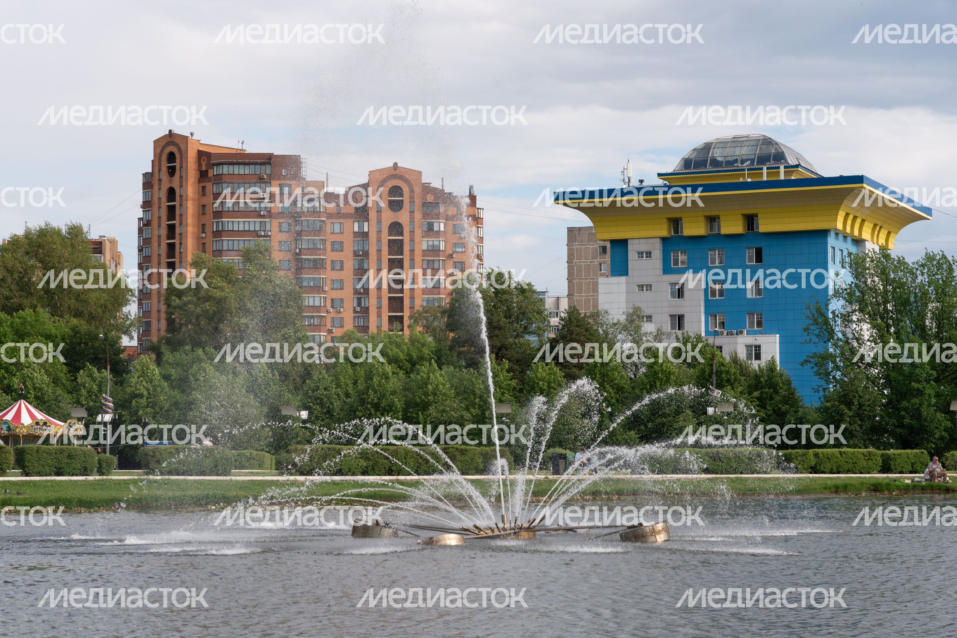 Пруд Баранка на Центральной площади Одинцово