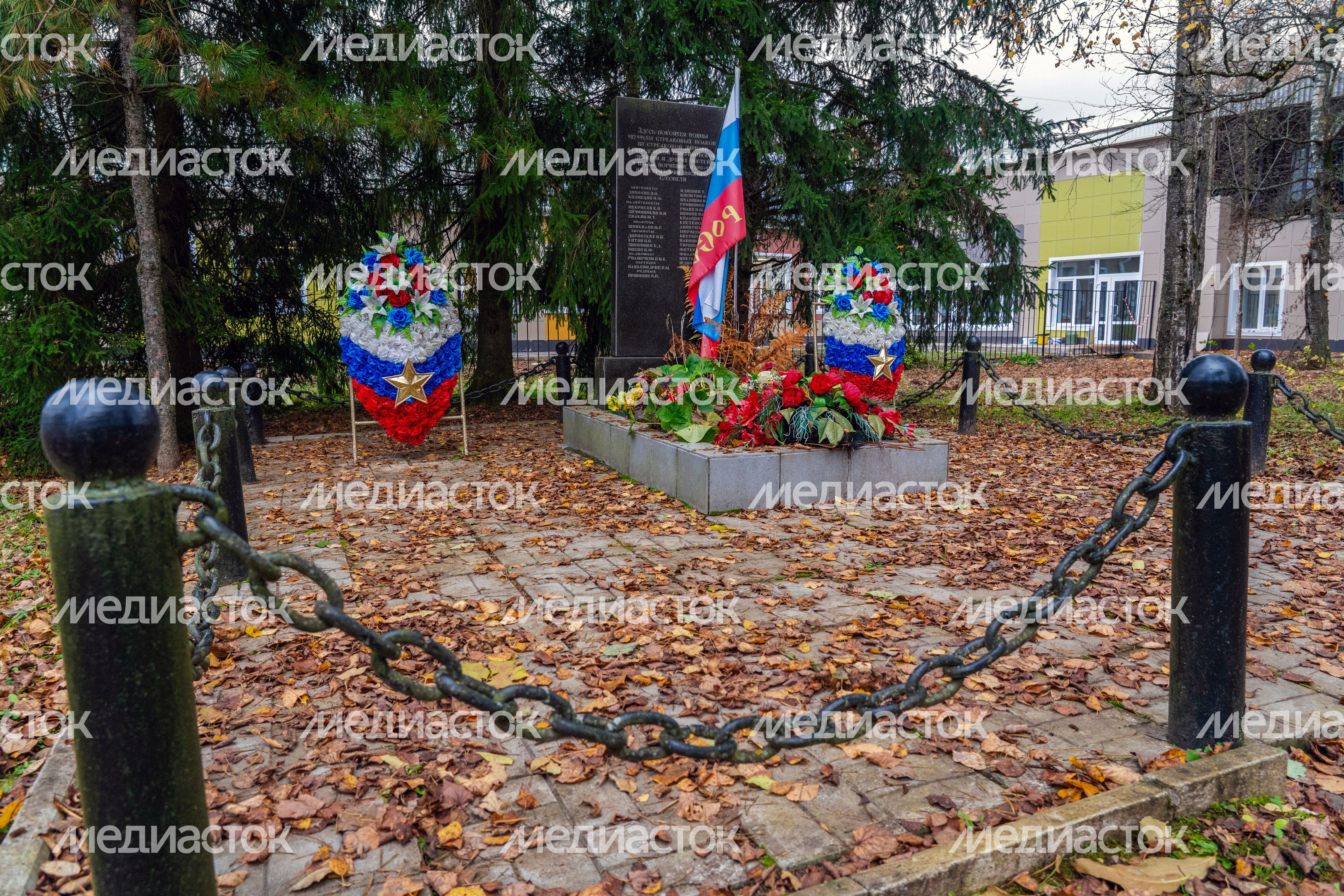 Братская могила в поселке Колычева Можайского округа Братская могила в поселке Колычева Можайского округа