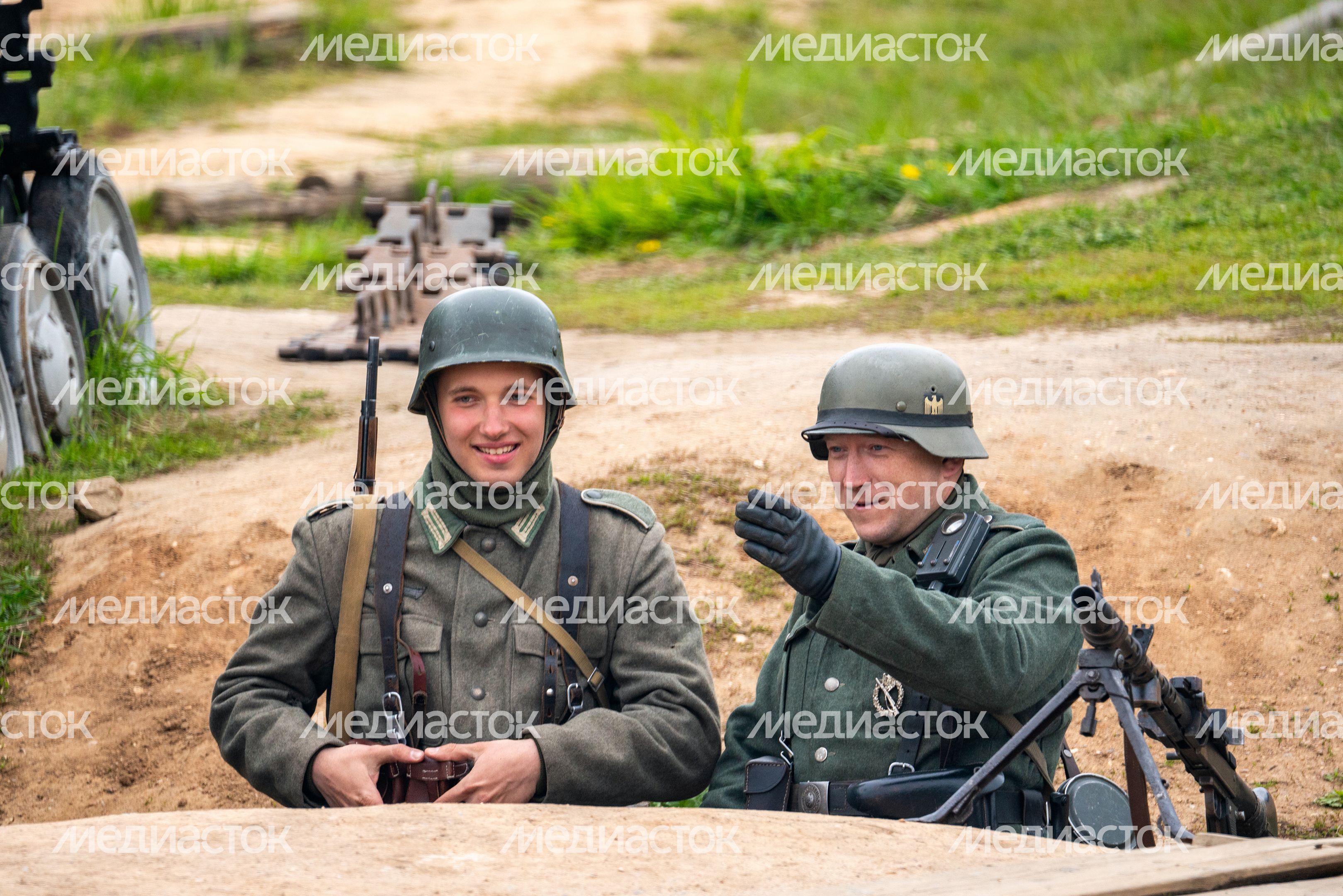 Военно-историческая реконструкция «Штурм Кенигсберга» в День Победы в парке «Патриот» Одинцовского округа Военно-историческая реконструкция «Штурм Кенигсберга» в День Победы в парке «Патриот» Одинцовского округа