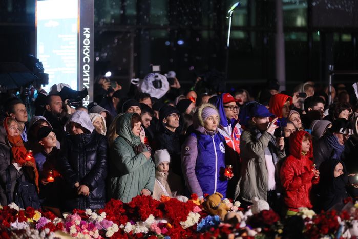 Акция памяти "Журавли" прошла на девятый день после теракта в "Крокус Сити Холле"