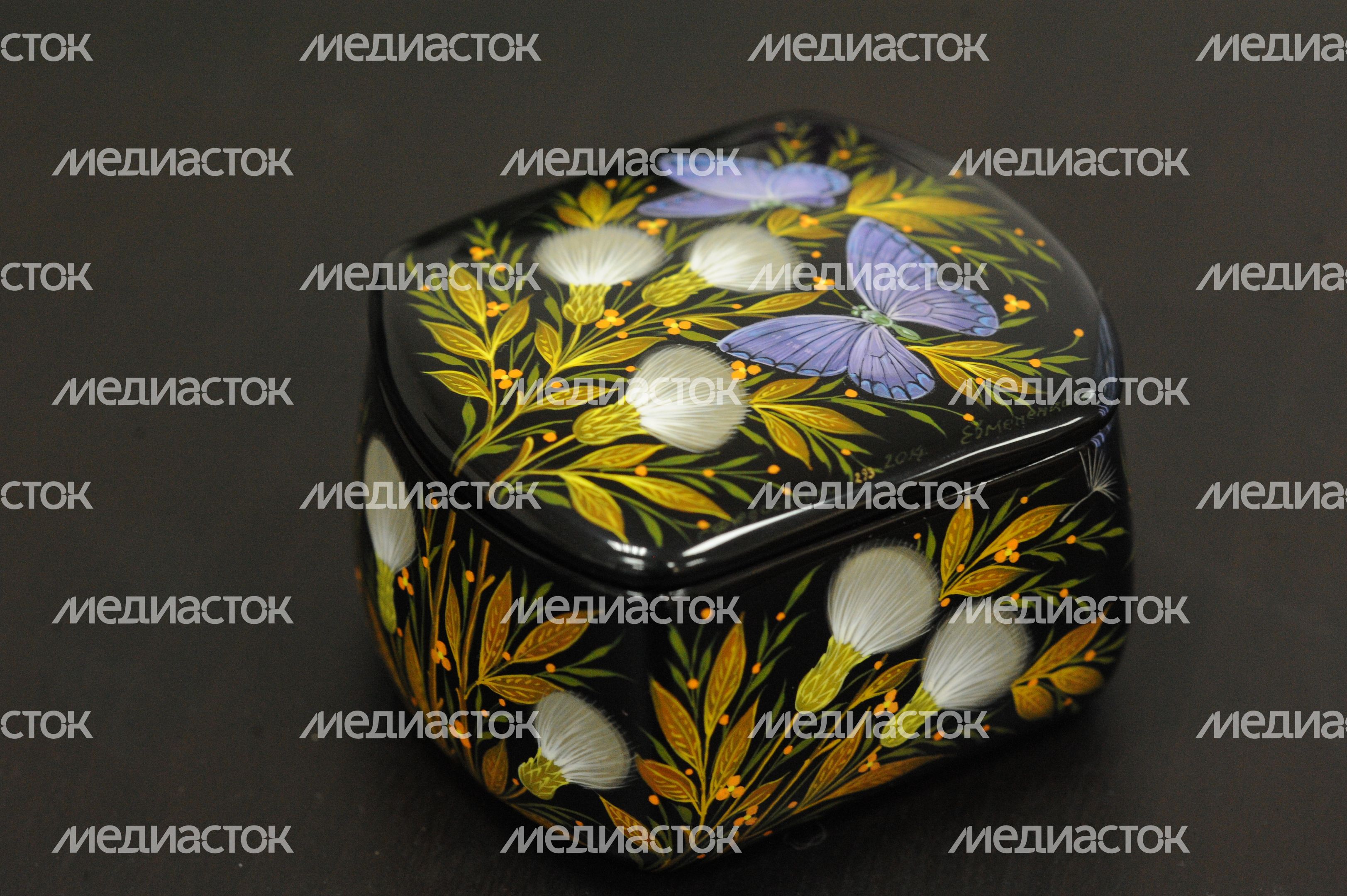 Федоскинская фабрика миниатюрной живописи