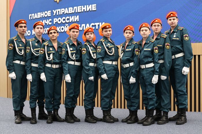 Выставка, приуроченная к 35-летию МЧС России