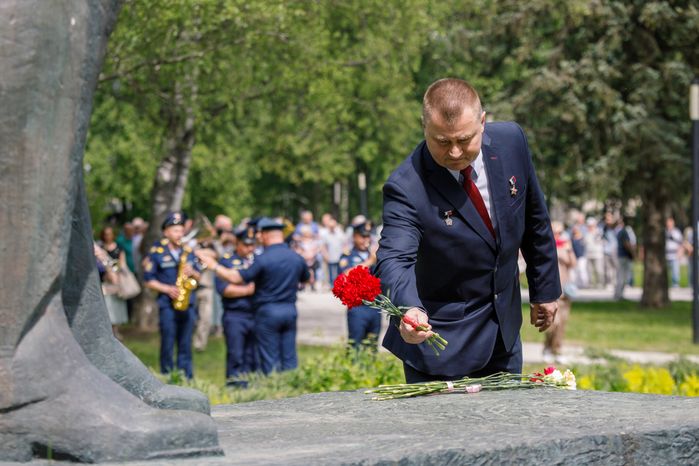 Торжественная встреча космонавтов в Звездном городке