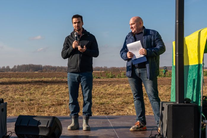 Министр сельского хозяйства и продовольствия Московской области Виталий Мосин выступил перед участниками экоакции