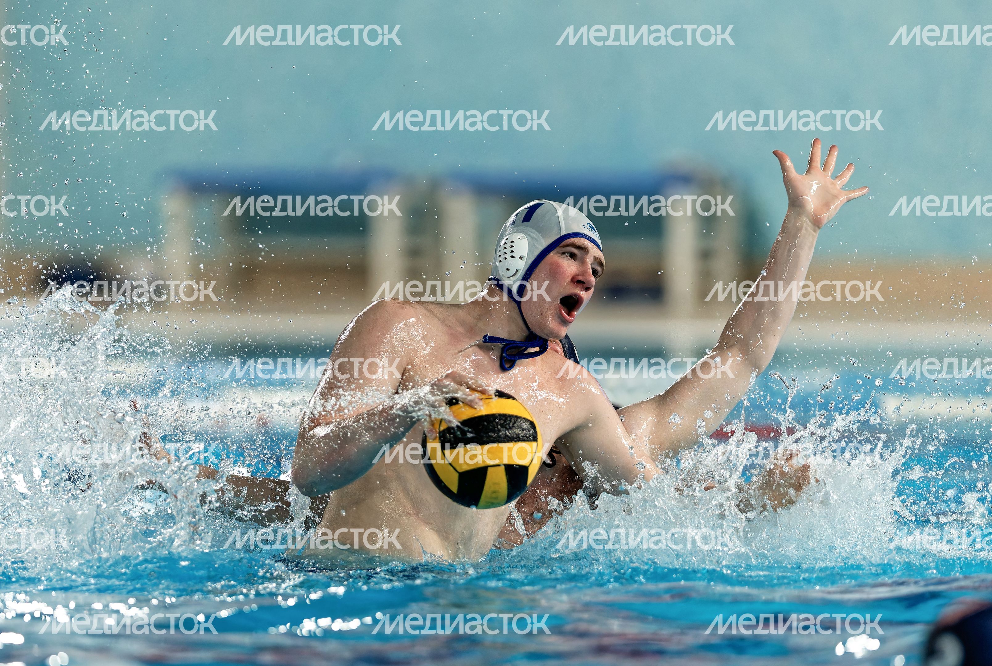 Чемпионат России по водному поло среди мужских команд в Чехове Чемпионат России по водному поло среди мужских команд в Чехове