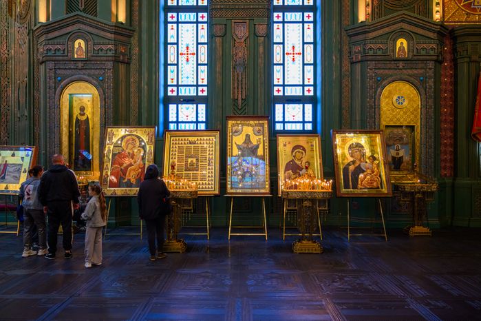 Иконы в Главном храме ВС РФ в парке «Патриот» Одинцовского округа