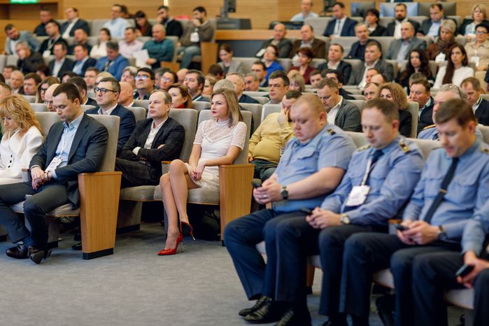 Стратегическая сессия «Комфортный дом — современные решения» Минчистоты Московской области в Красногорске