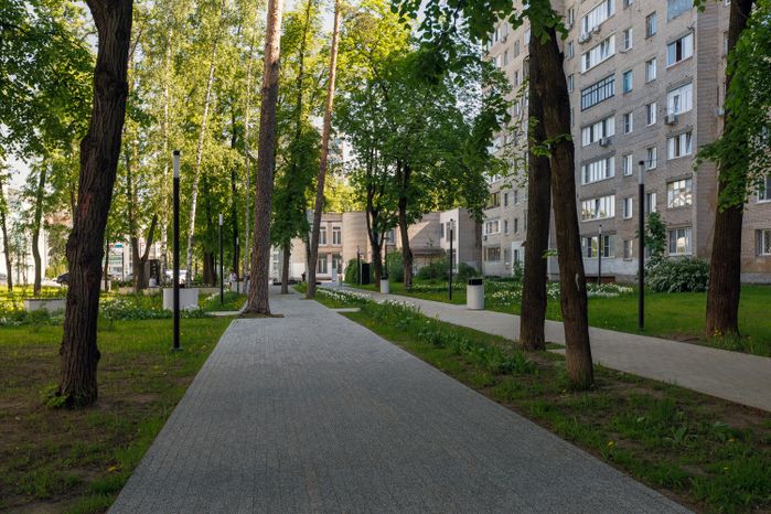 Сквер Молодоженов в Пушкино