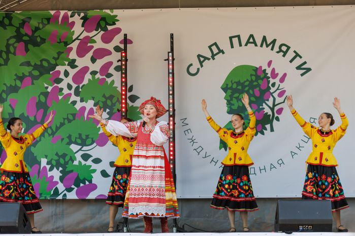Сад Памяти в Подмосковье-2026: концерт для участников акции по посадке деревьев в Химках