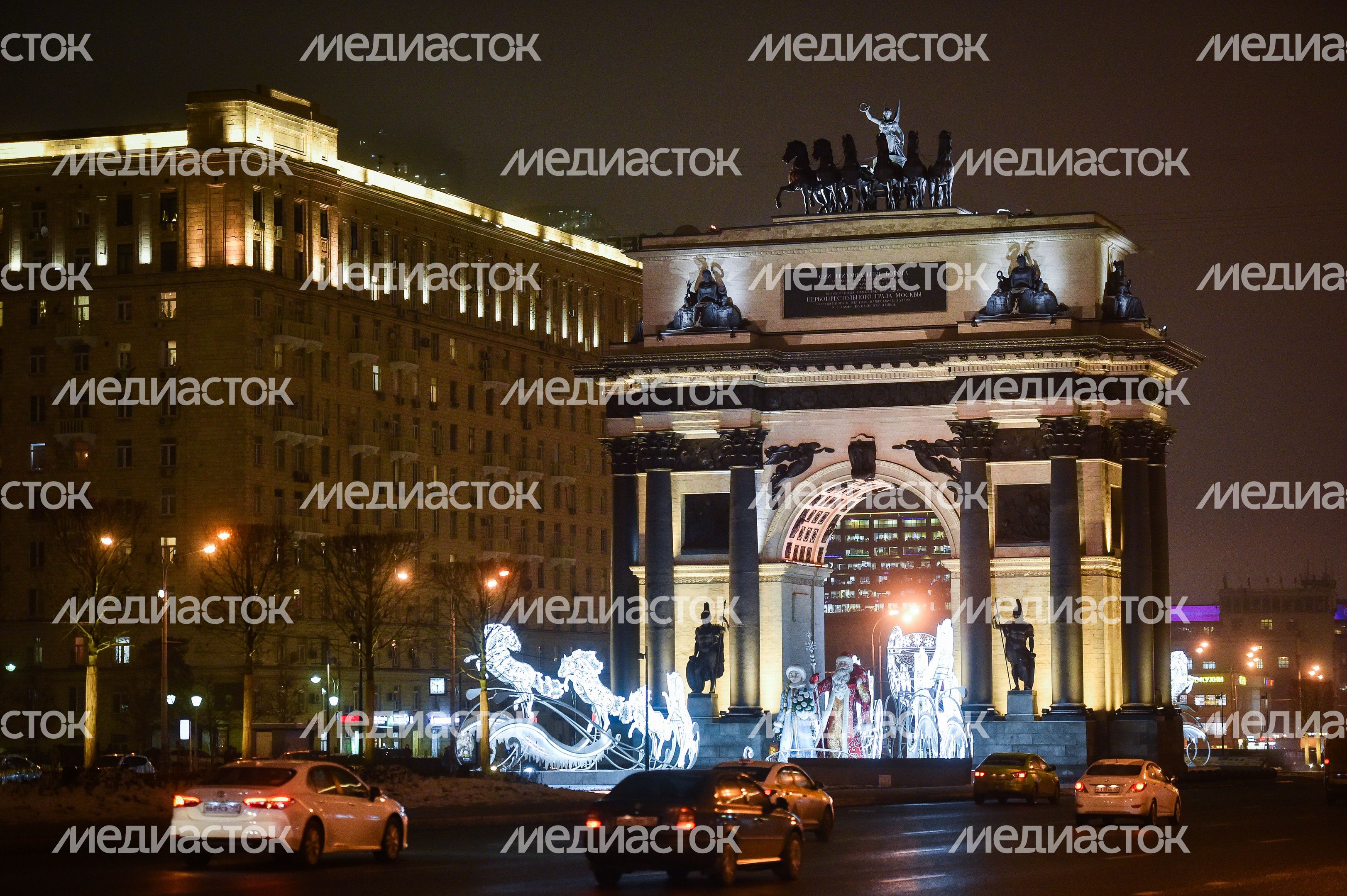 Новогодняя иллюминация в Москве