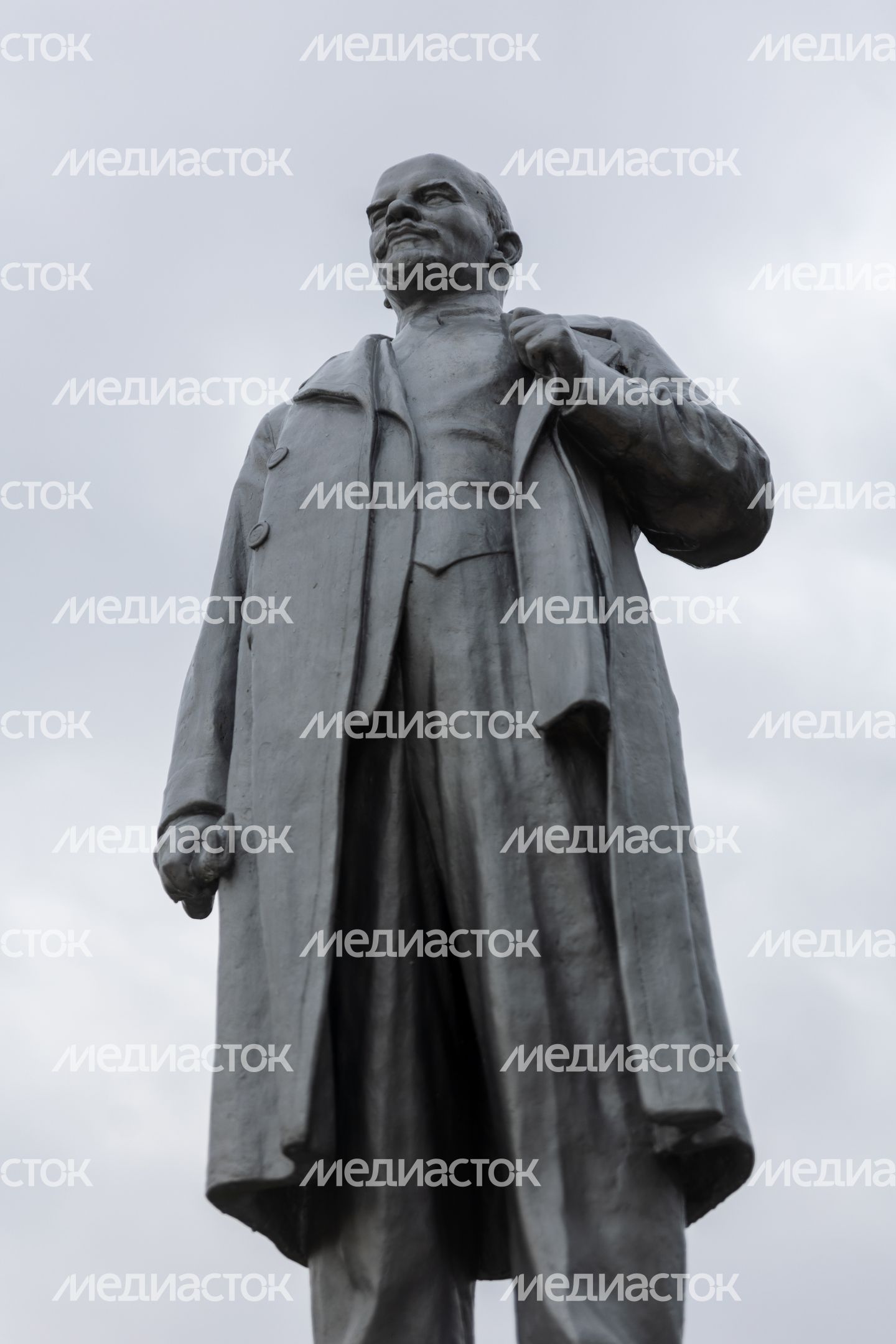 Памятник Ленину