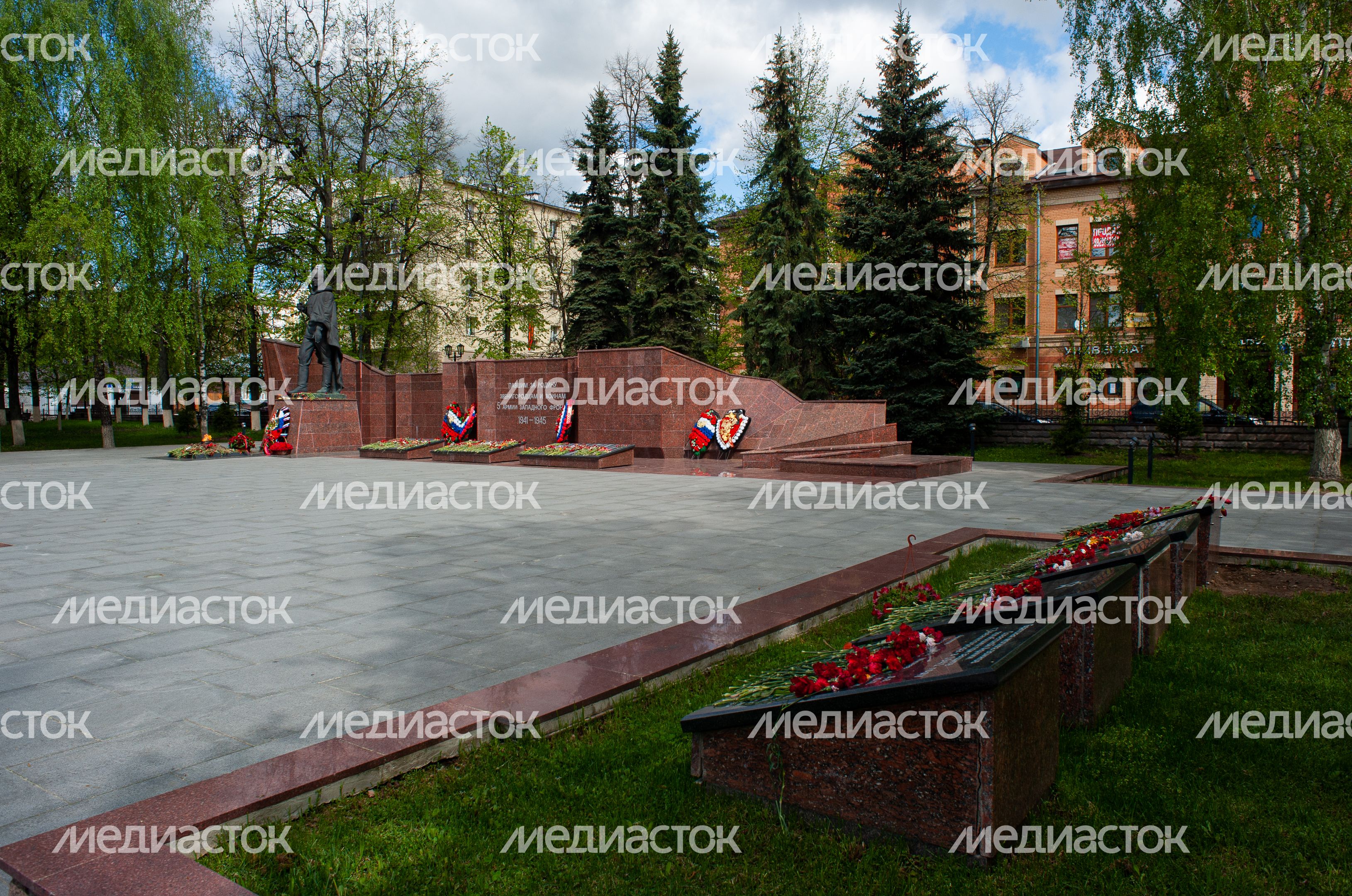 Летние виды города Звенигород