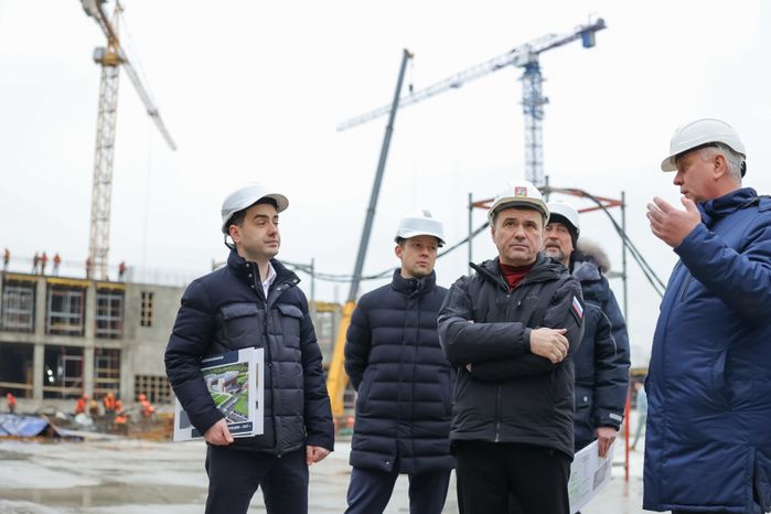 Андрей Воробьев проверил ход строительства Балашихинской областной больницы