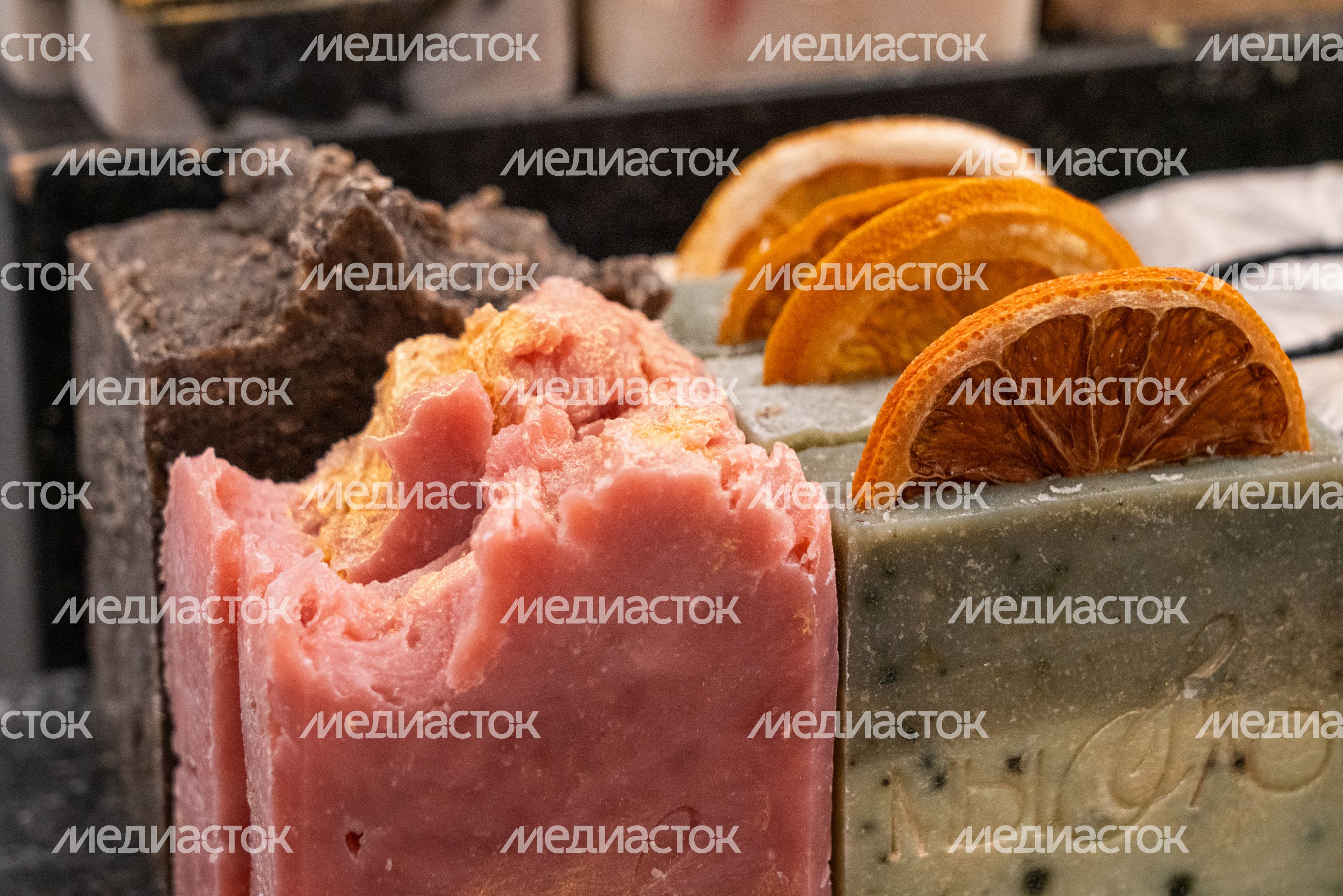 Новогодняя выставка-ярмарка "Мой бизнес. Елка 100% Подмосковье"