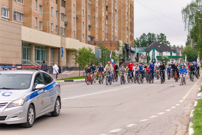 Более 100 участников собрал Солнечный велопарад в Солнечногорске