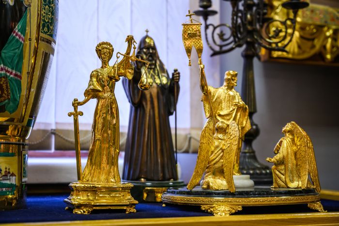 Церковные изделия для всех храмов Русской православной церкви делают на предприятии «Софрино» в Пушкинском округе