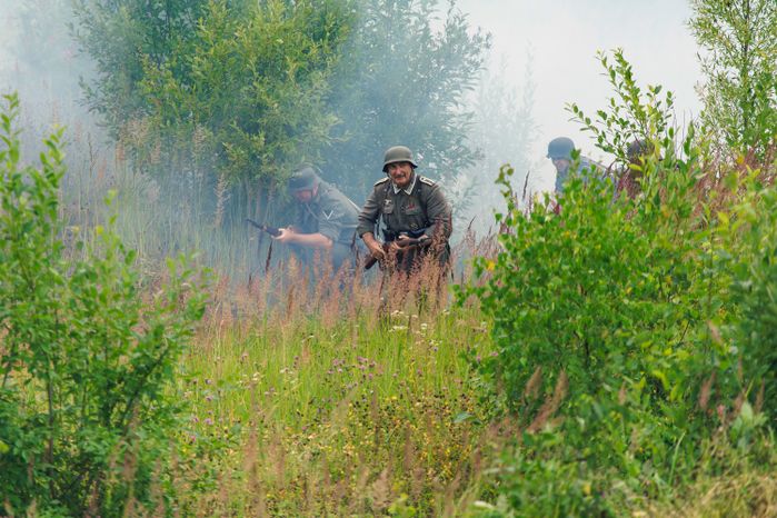 Эпизод Курской битвы под Прохоровкой на военно-исторической реконструкции в Центральном парке «Патриот»