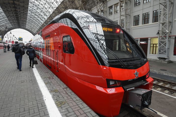 Запуск двухэтажного «Аэроэкспресса» с Киевского вокзала в Москве