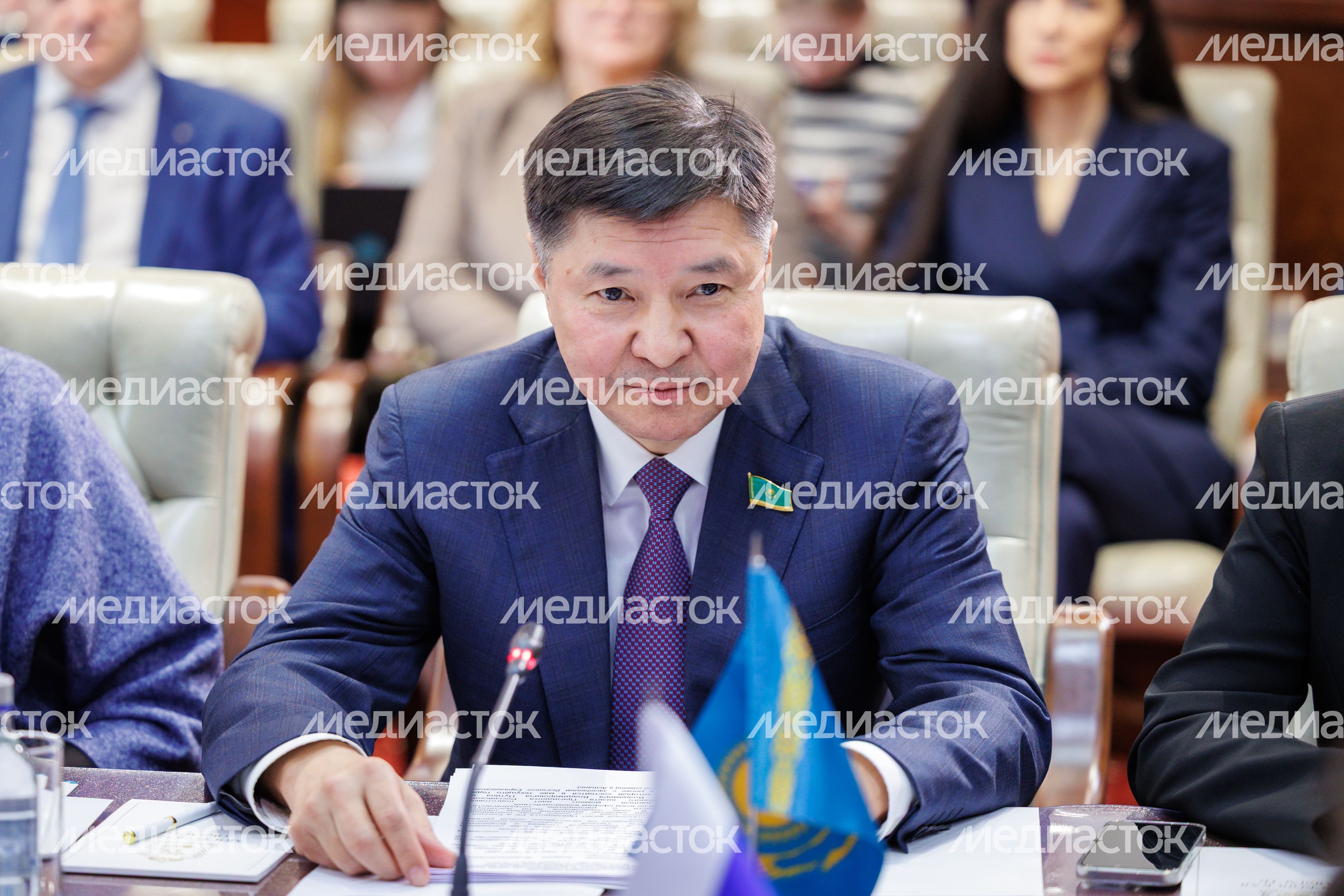 Андрей Воробьев принял участие в работе комиссии по сотрудничеству между Совфедом и Сенатом Парламента Казахстана