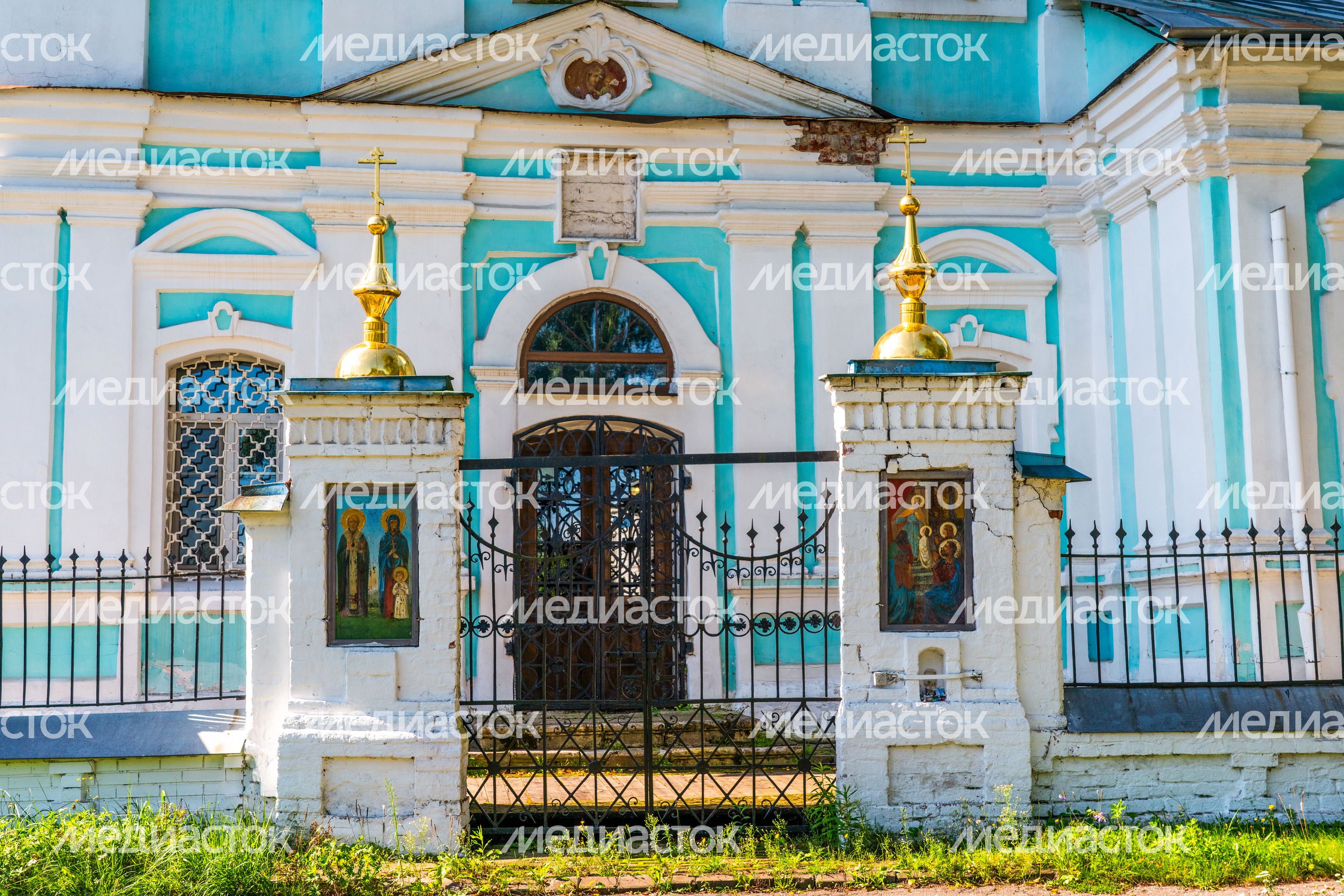Церковь Введения во храм Пресвятой Богородицы в Дмитрове Церковь Введения во храм Пресвятой Богородицы в Дмитрове