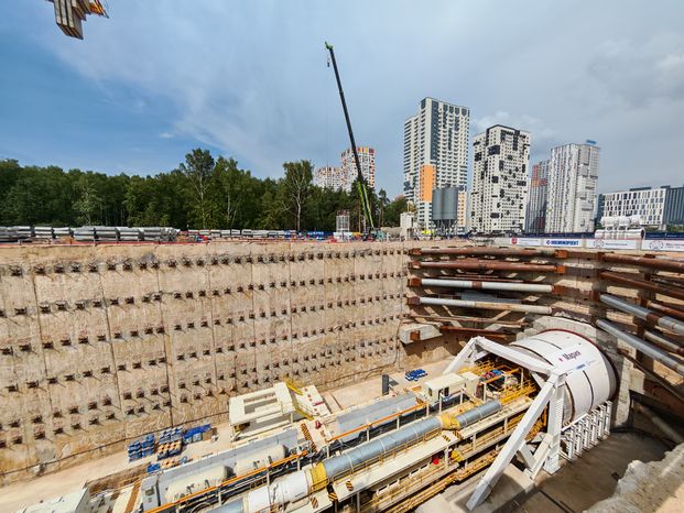 Прокладка тоннеля метро от "Липовой рощи" до "Строгино"