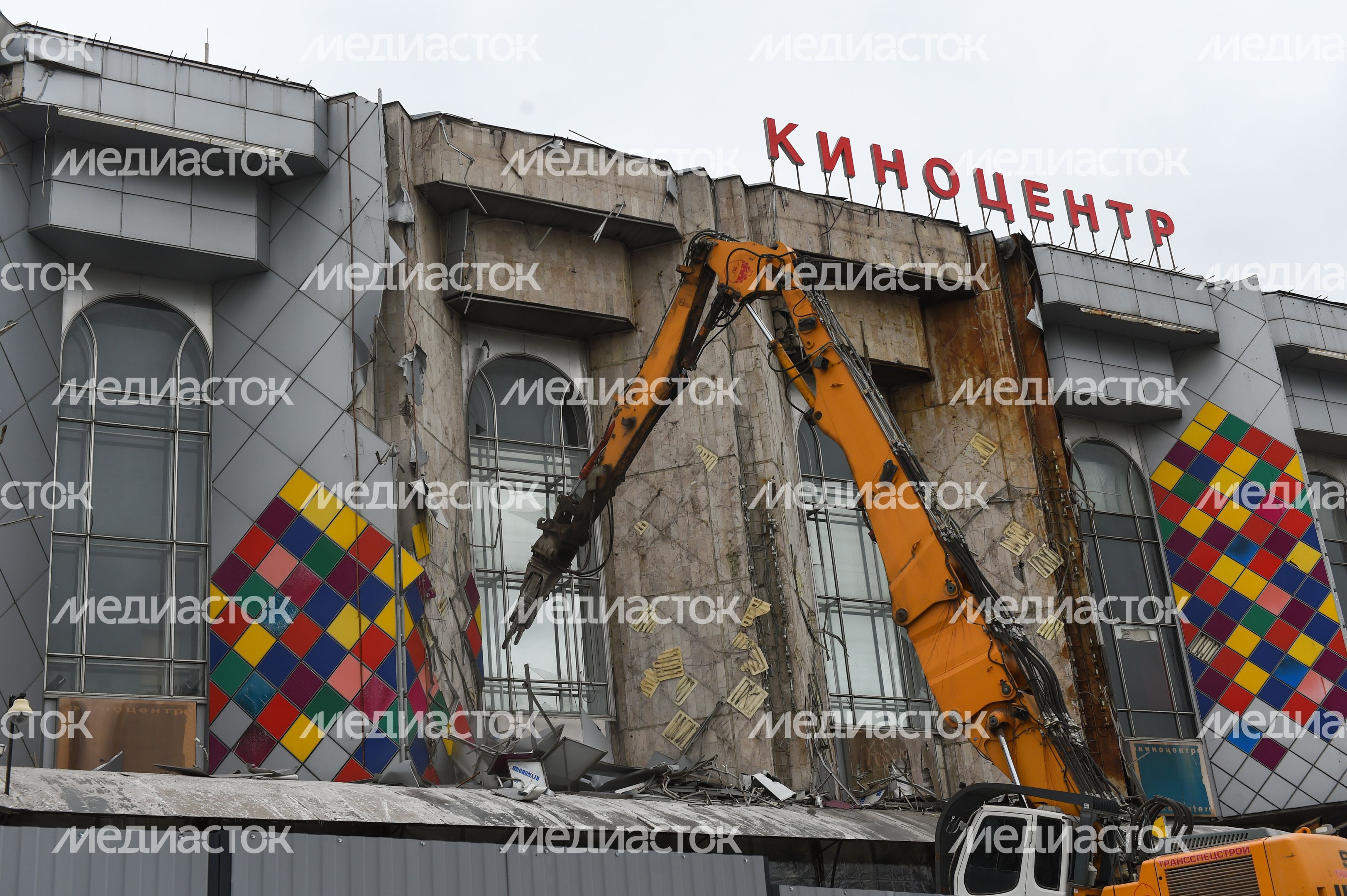 Снос кинотеатра «Соловей» в Москве