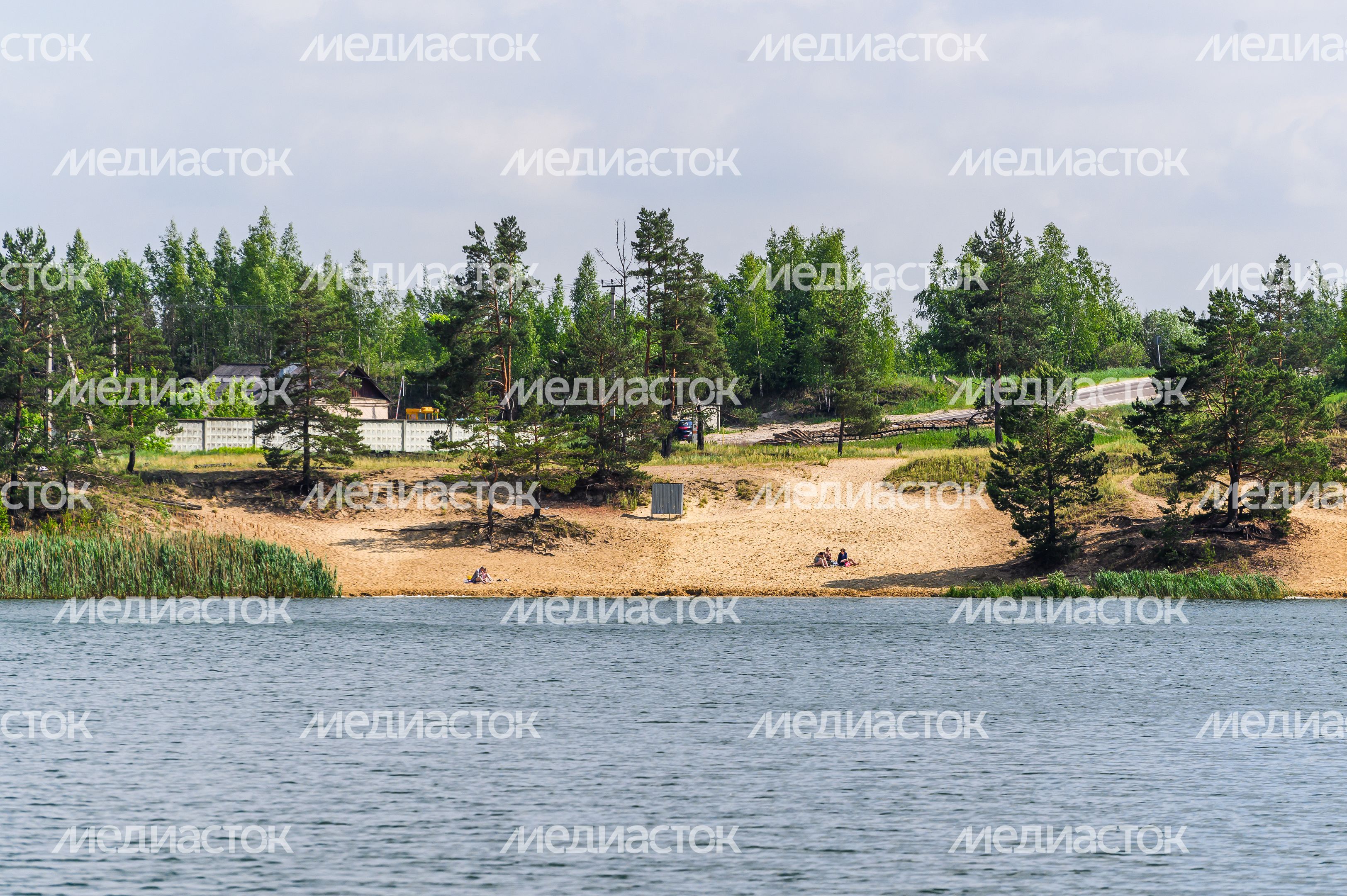 На Голубых озерах в Луховицах благоустроили пляж