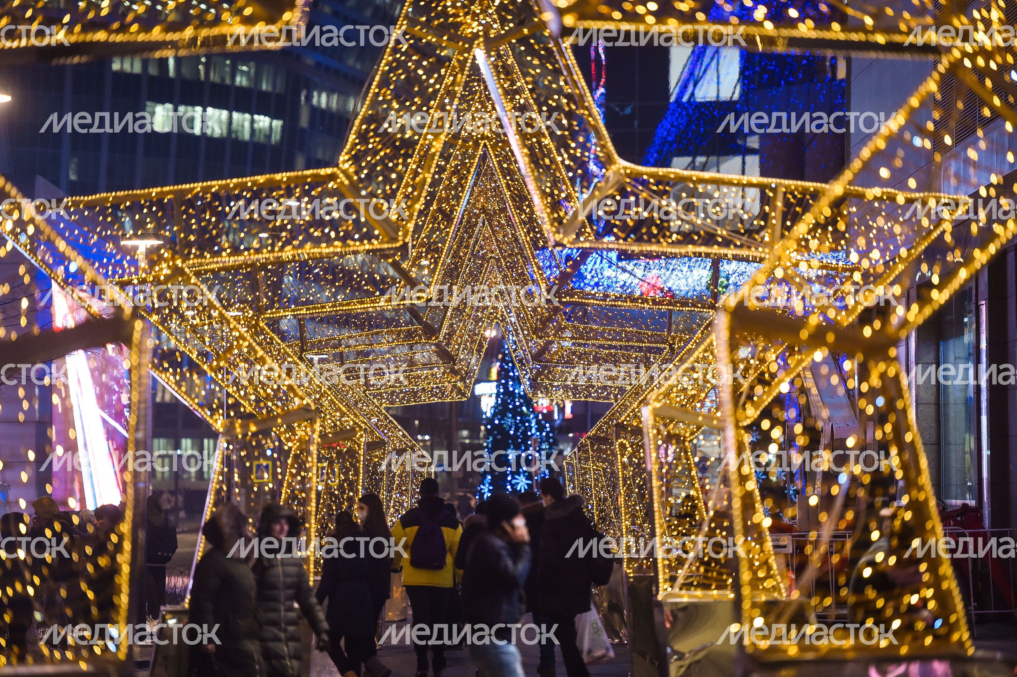 Новогодняя иллюминация в Москве