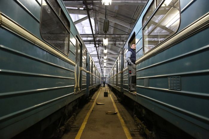 Дезинфекция вагонов метро в электродепо «Калужское»