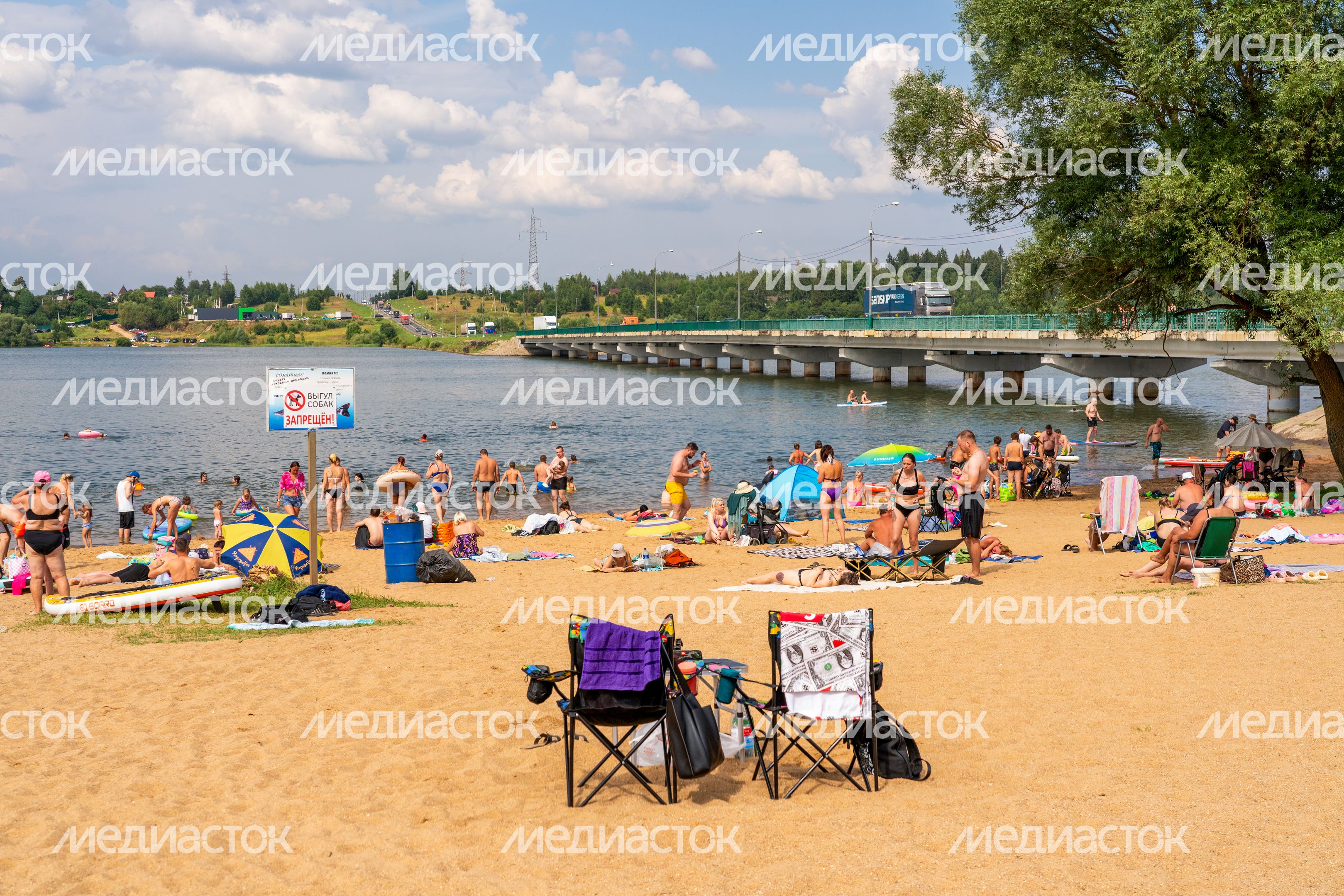 «Ice пляж» на Озеринском водохранилище в Рузе «Ice пляж» на Озеринском водохранилище в Рузе