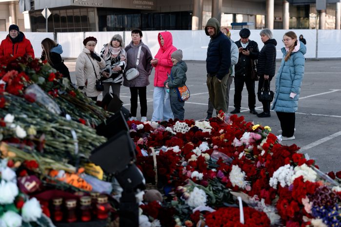 Мемориал в память о жертвах теракта в «Крокус Сити Холле» в Красногорске