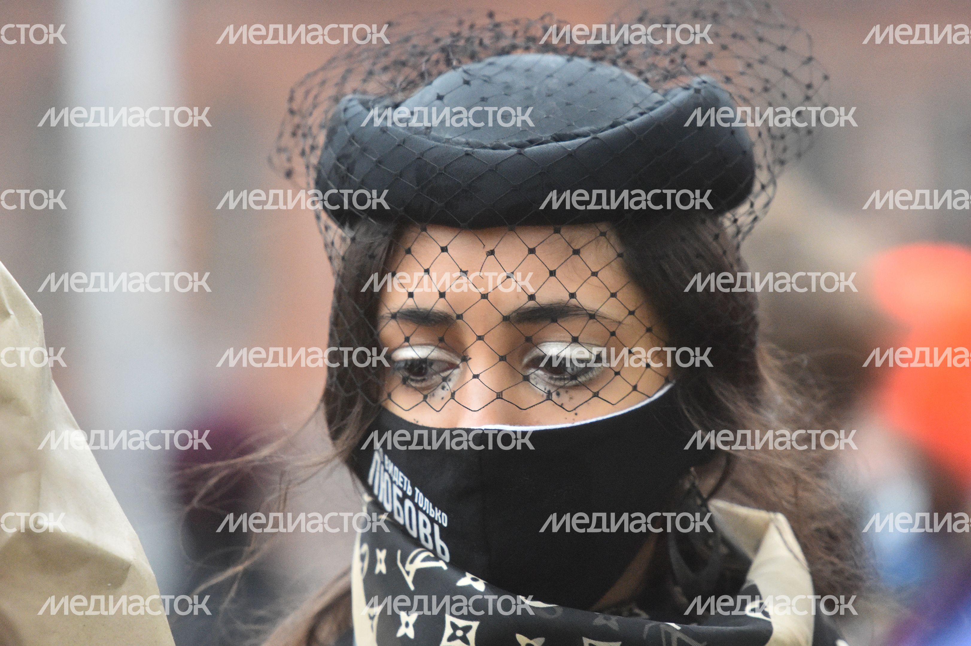 Прощание с режиссером Романом Виктюком в Москве