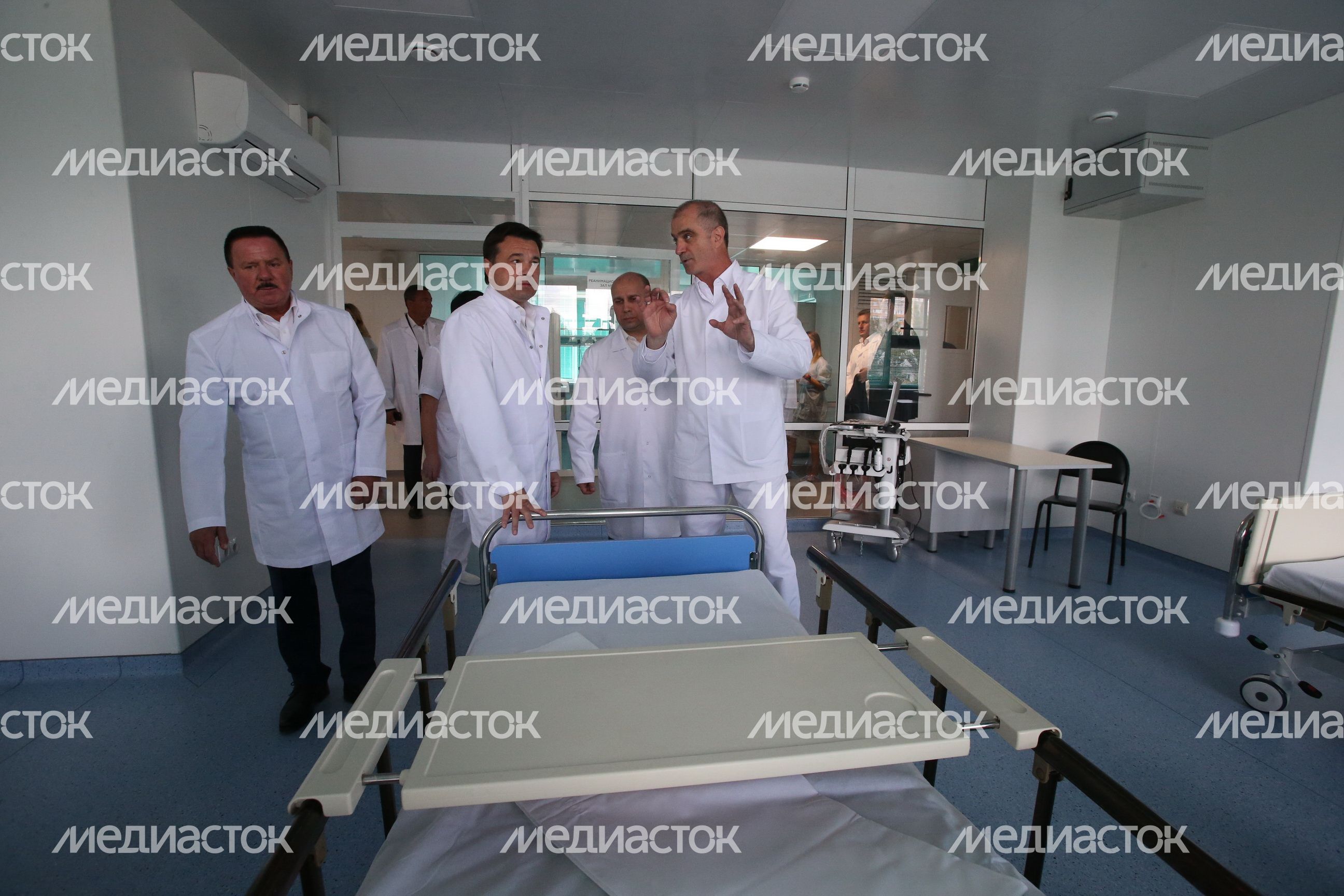 Губернатор посетил больницу города Королёв во время официального визита